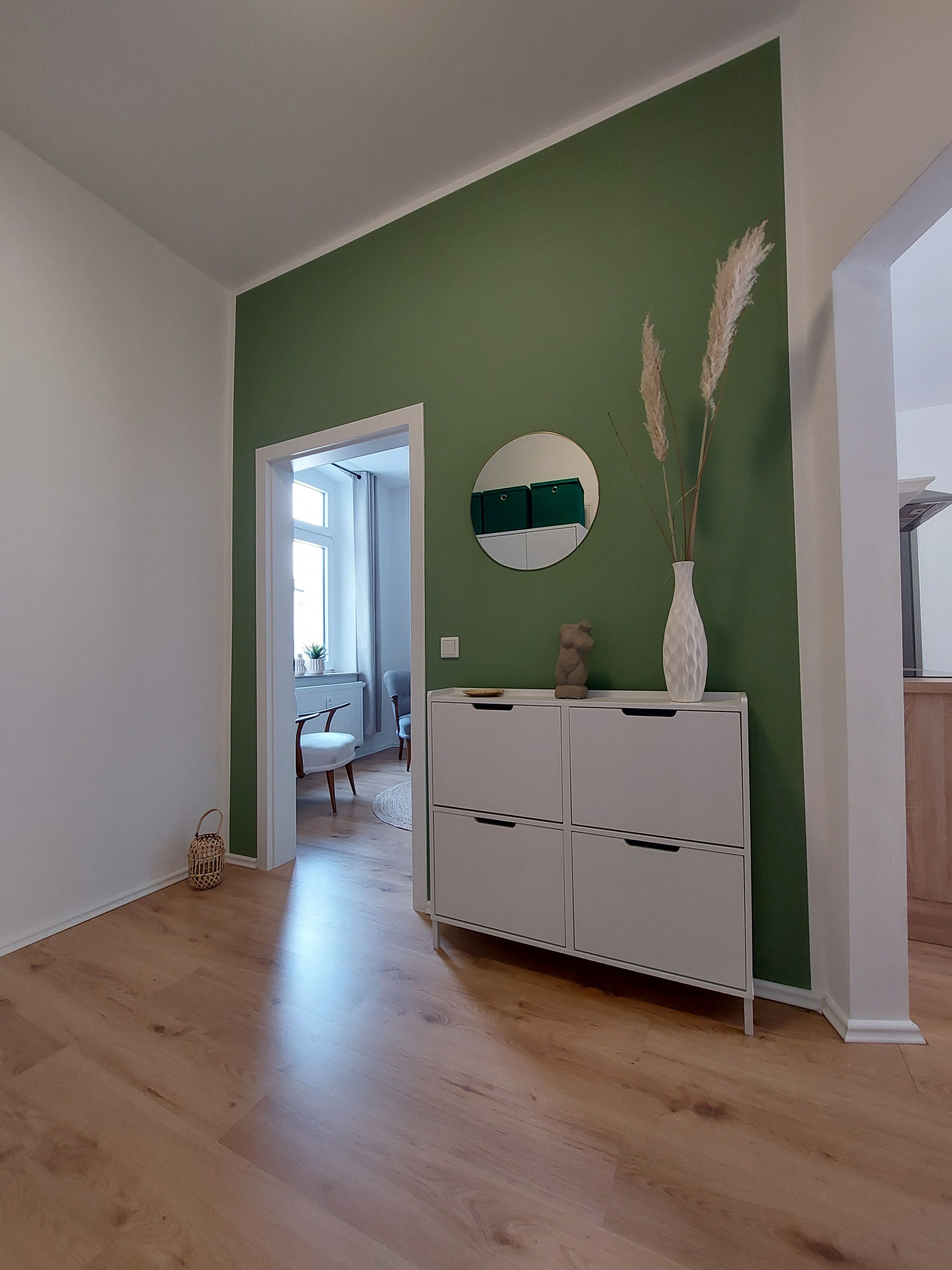 Cozy Family Apartment Near The Train Station And Parc Nordpark! - 4