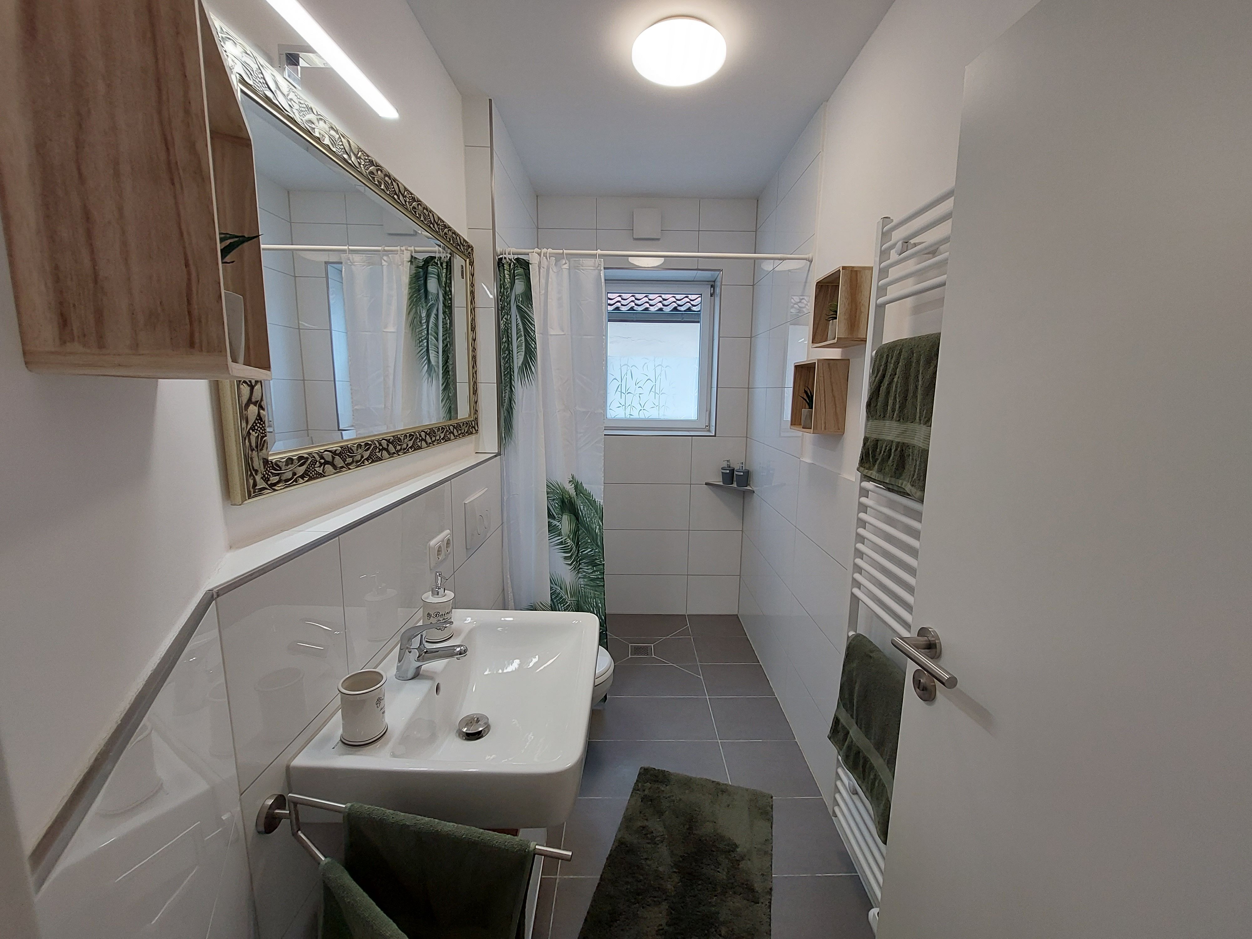 Cozy Family Apartment Near The Train Station And Parc Nordpark! - 17