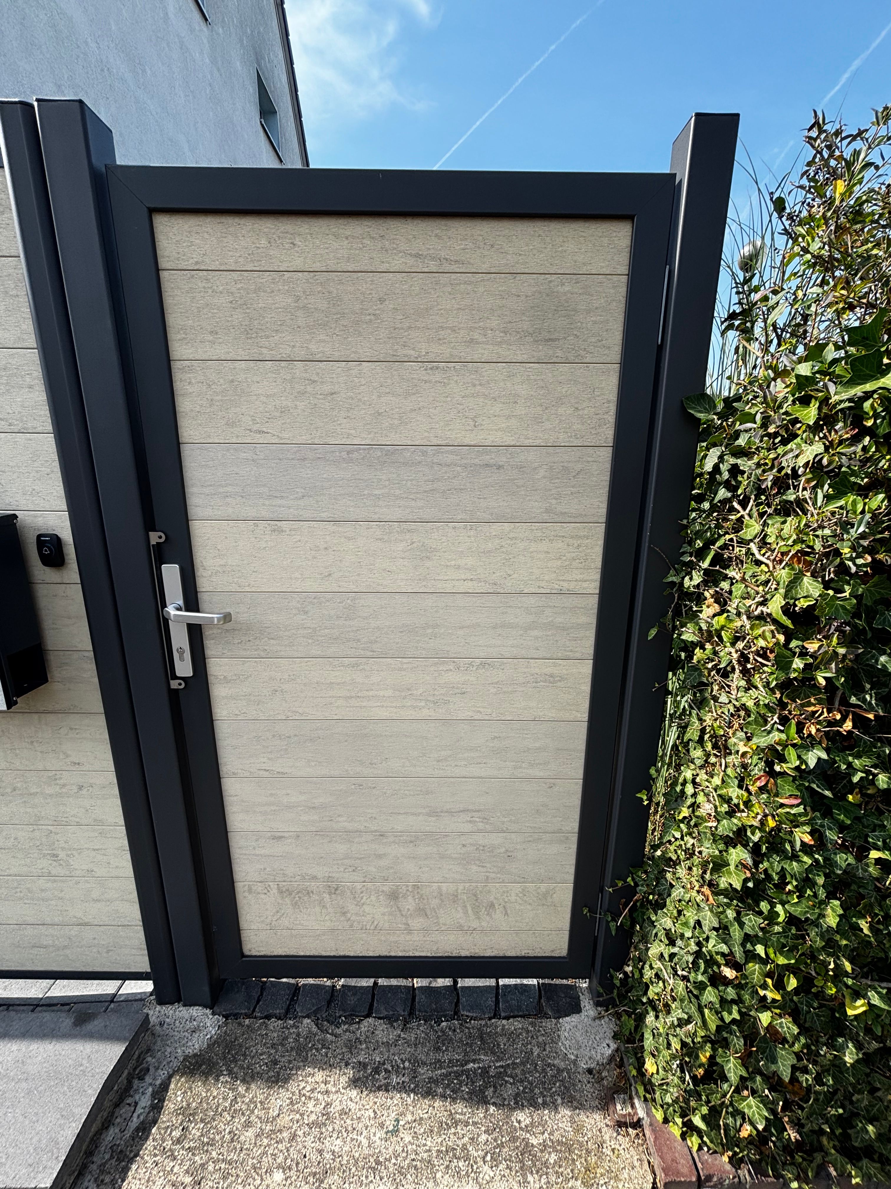 Amazing Apartment (135qm) With Own Entrance And Garten Close To CGL And DUSTY - 3