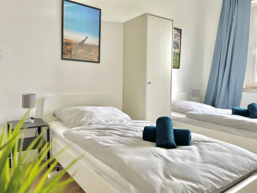Beautiful apartment in Oberhausen for up to 5 people fully furnished