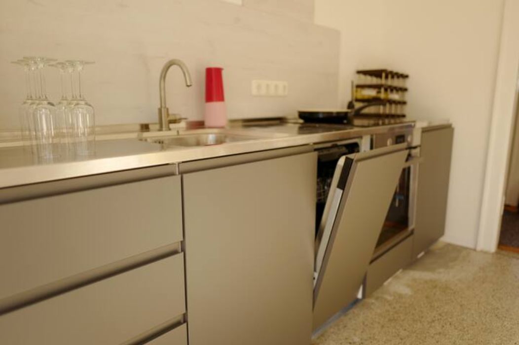 Modern Appartment In City Center - Modern Appartment in City Center - Gallery - 2