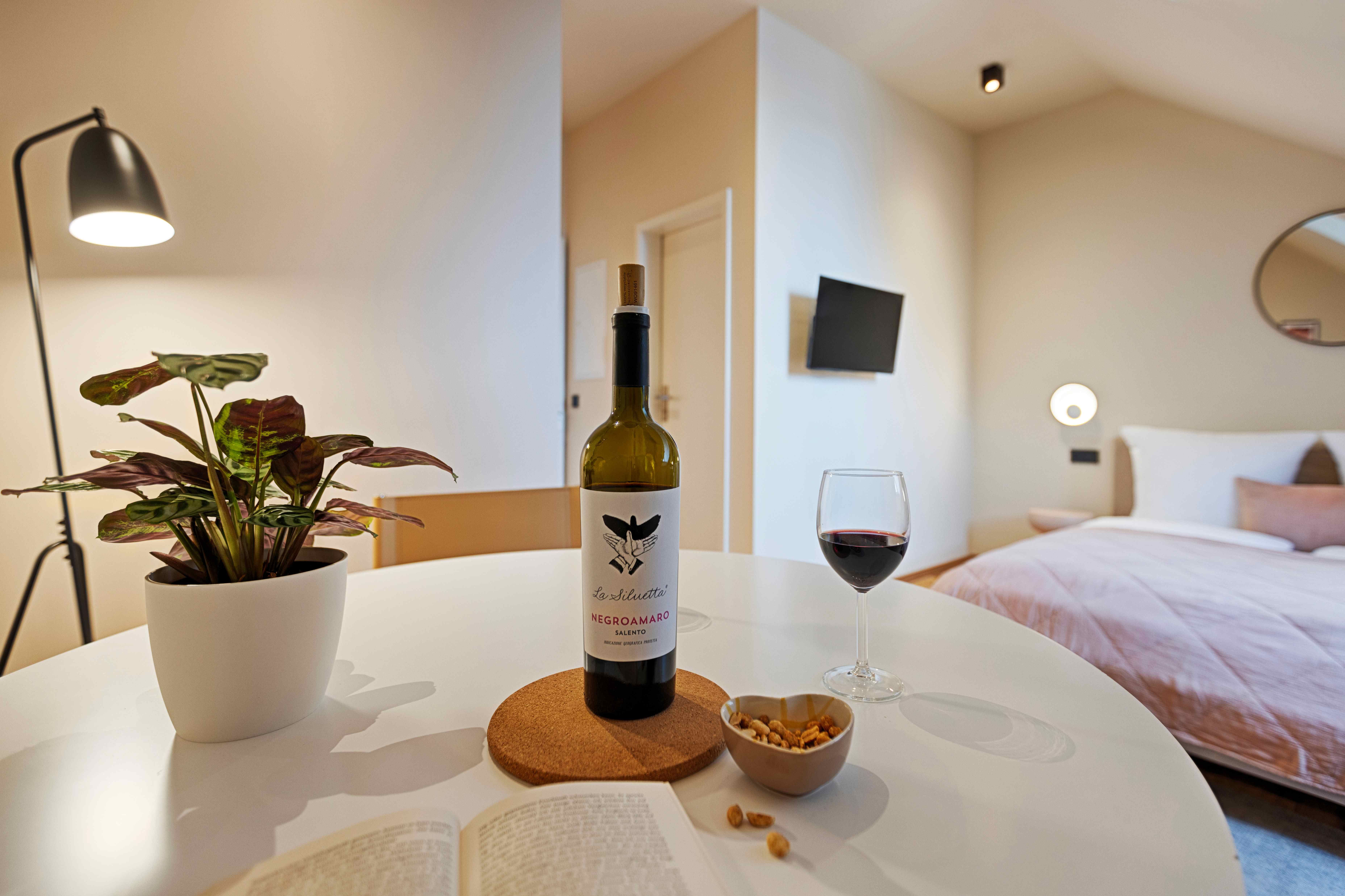 Cozy Apartment In The City Center Of Würzburg - 5