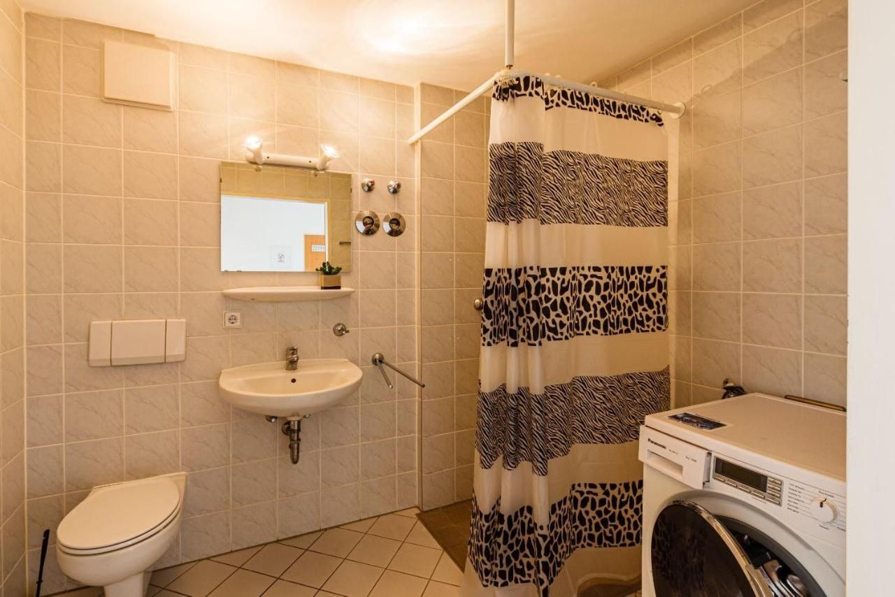  Voll Ausgestattetes 2-Zimmer-Apartment In Chemnitz – Ideal Für Bis Zu 5 Personen  -  Voll ausgestattetes 2-Zimmer-Apartment in Chemnitz – ideal für bis zu 5 Personen  - Gallery -  16