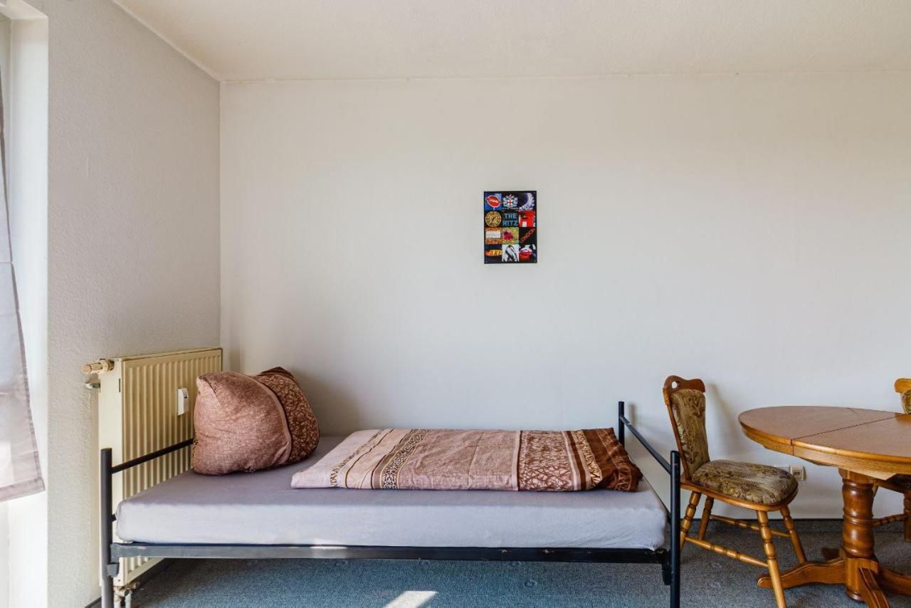  Voll Ausgestattetes 2-Zimmer-Apartment In Chemnitz – Ideal Für Bis Zu 5 Personen  -  Voll ausgestattetes 2-Zimmer-Apartment in Chemnitz – ideal für bis zu 5 Personen  - Gallery -  10