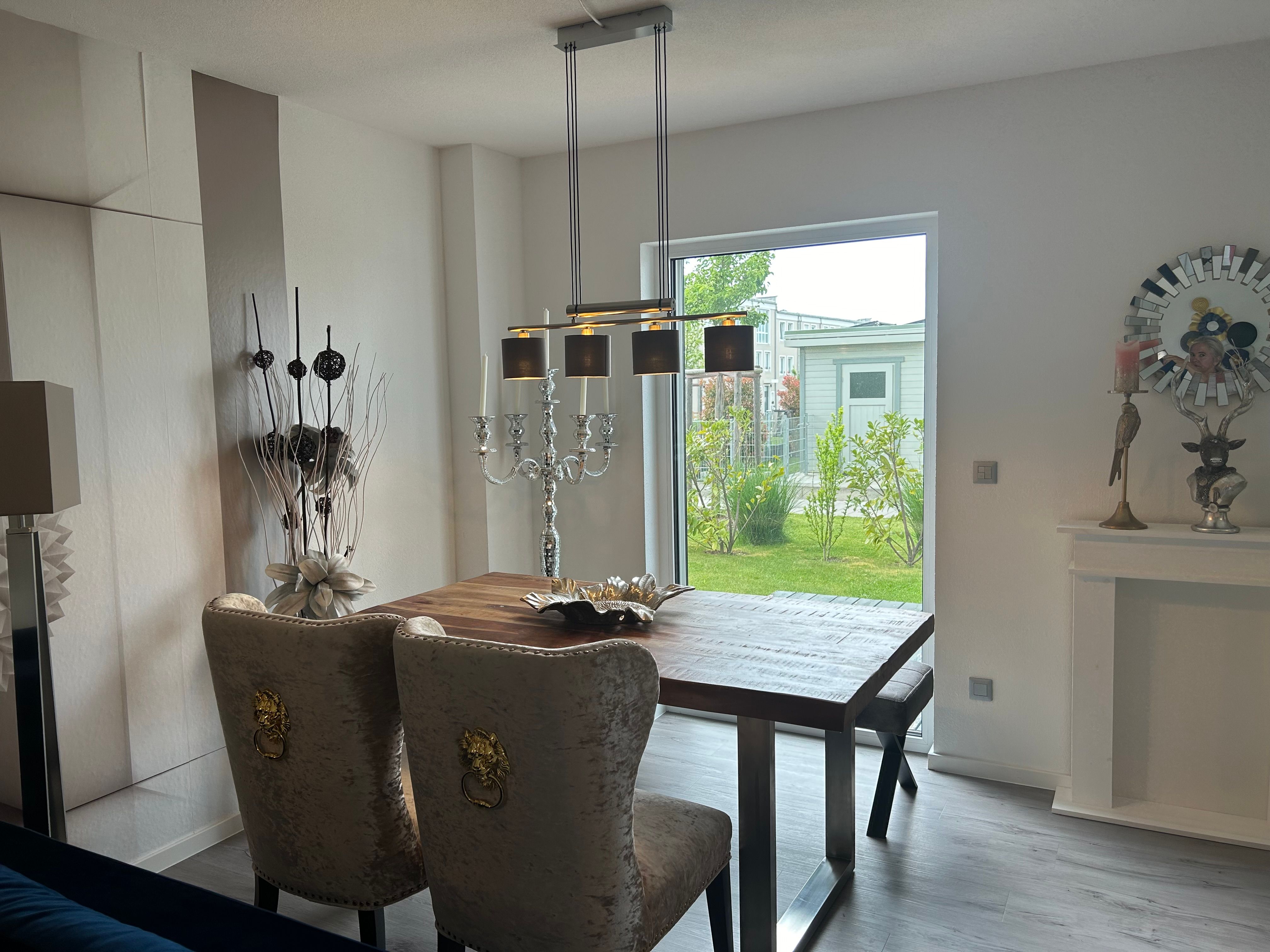  Modern And Fantastic Apartment With Terrace And Garden  -  Modern and fantastic apartment with terrace and garden  - Gallery -  27