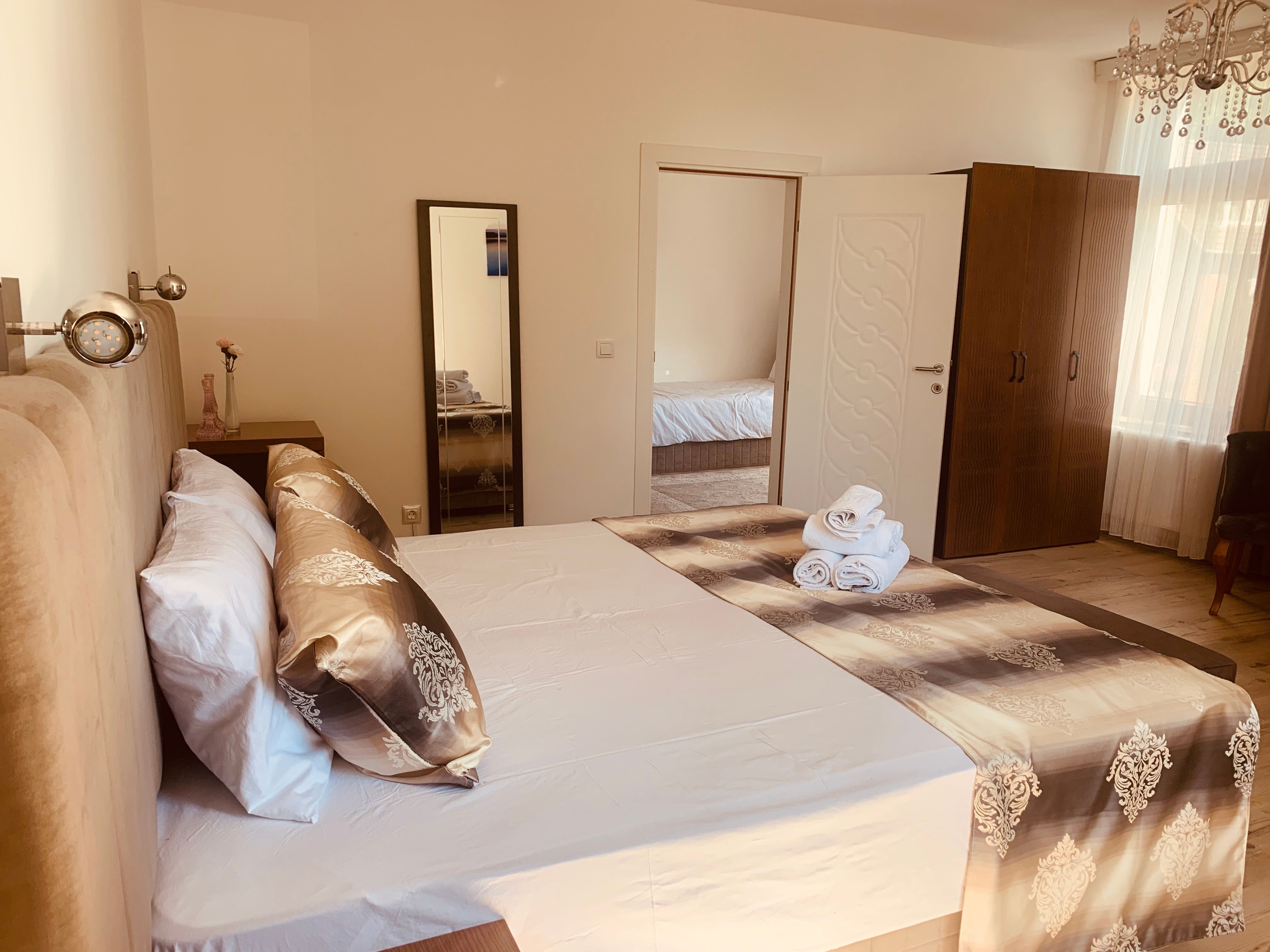 Fashionable Studio Apartment In The Centre Of Oberhausen - 9