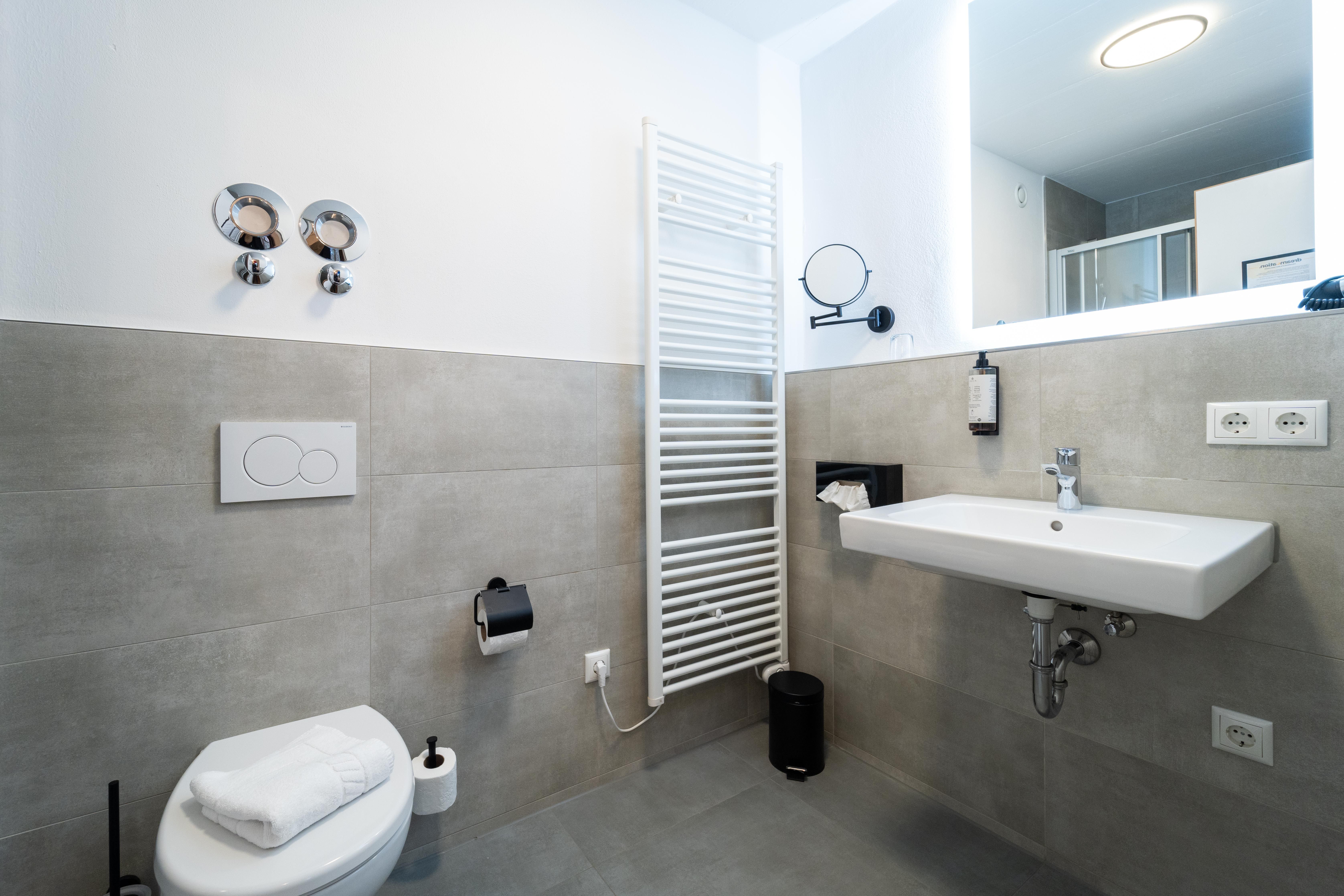 Dreamcation Altstadthotel - Small Double Room (micro-Apartment) - 1
