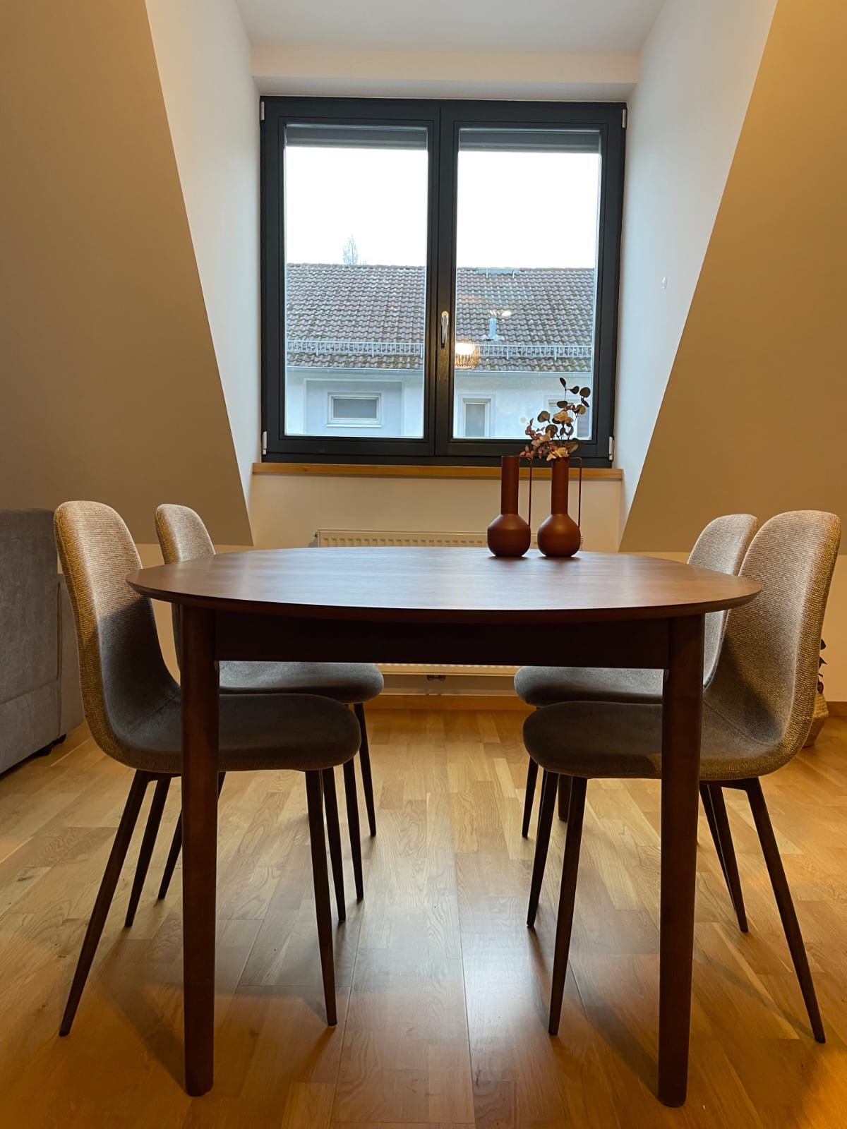  Beautiful Apartment In The Heart Of Darmstadt  -  Beautiful apartment in the heart of Darmstadt  - Gallery -  14