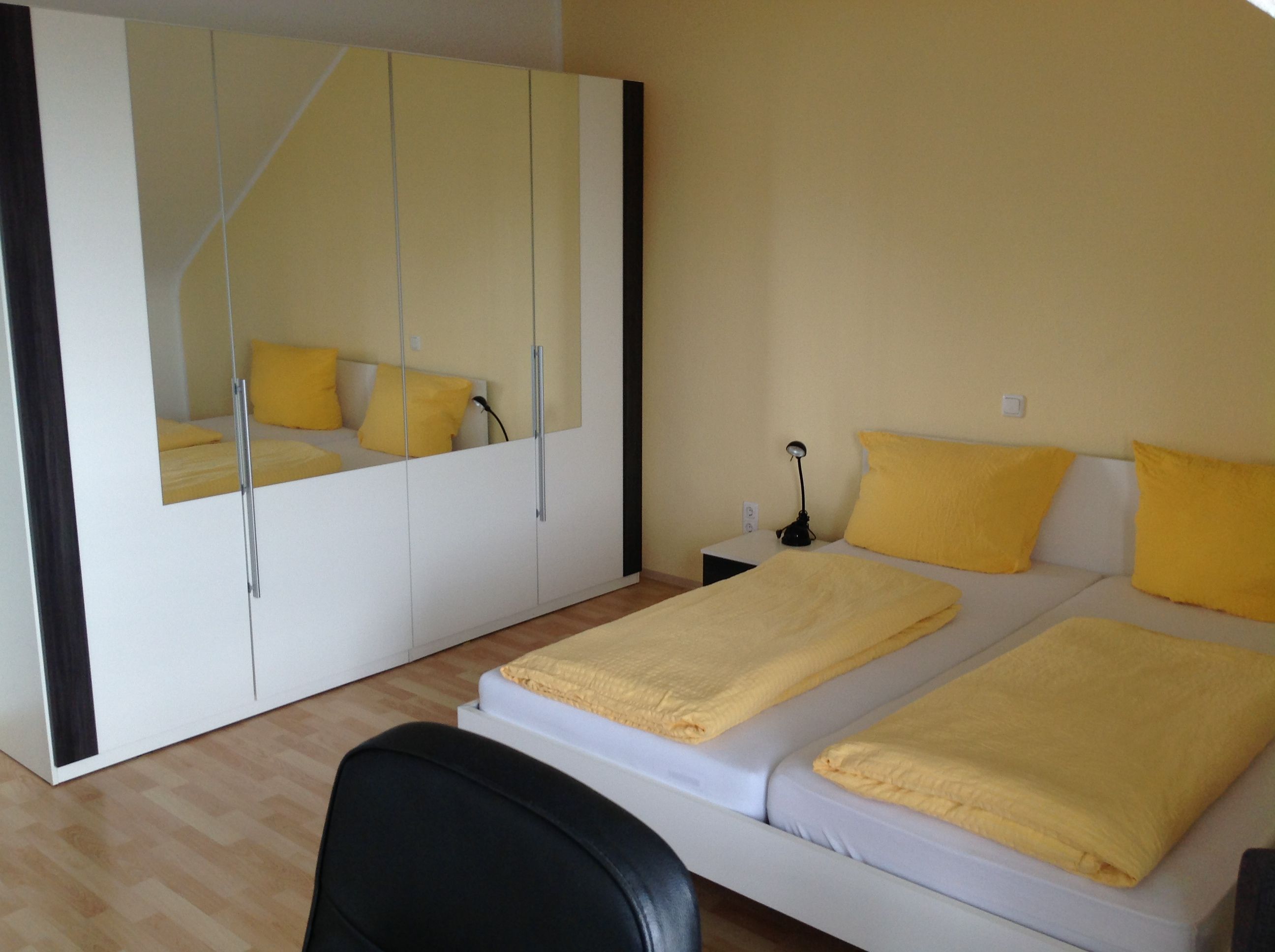 Lovely Suite In Darmstadt - 3