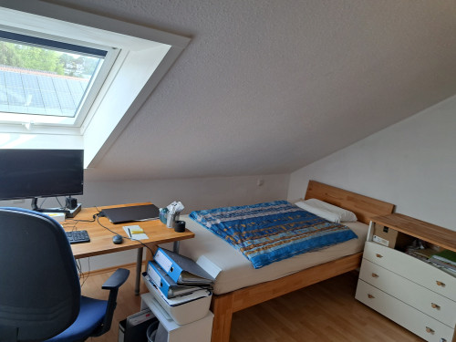 Stylish, very bright / furnished 3 room apartment. WG suitable