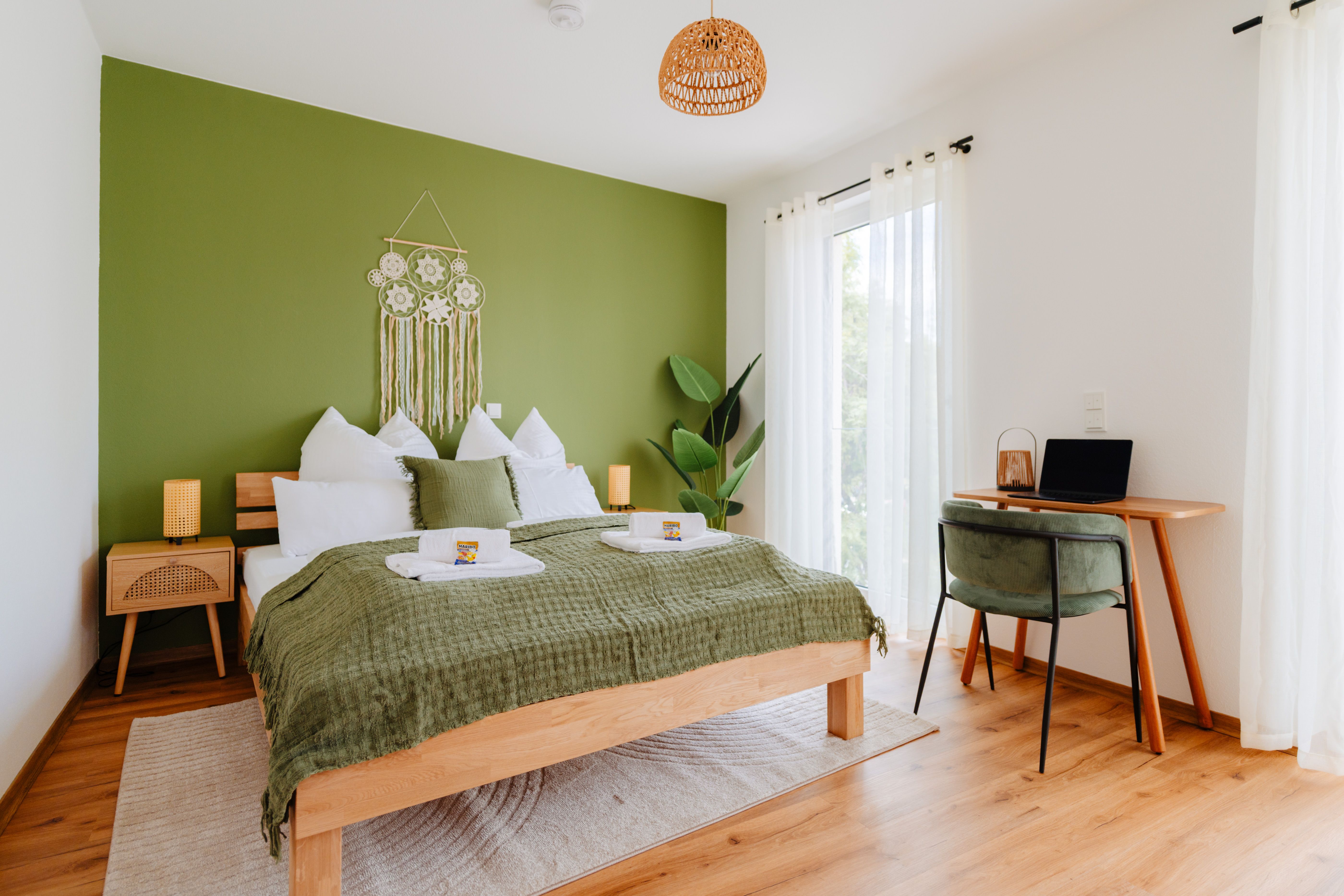 Stay At The City Villa By The Leine – Central & Stylish, With Kitchen And Parking - 31