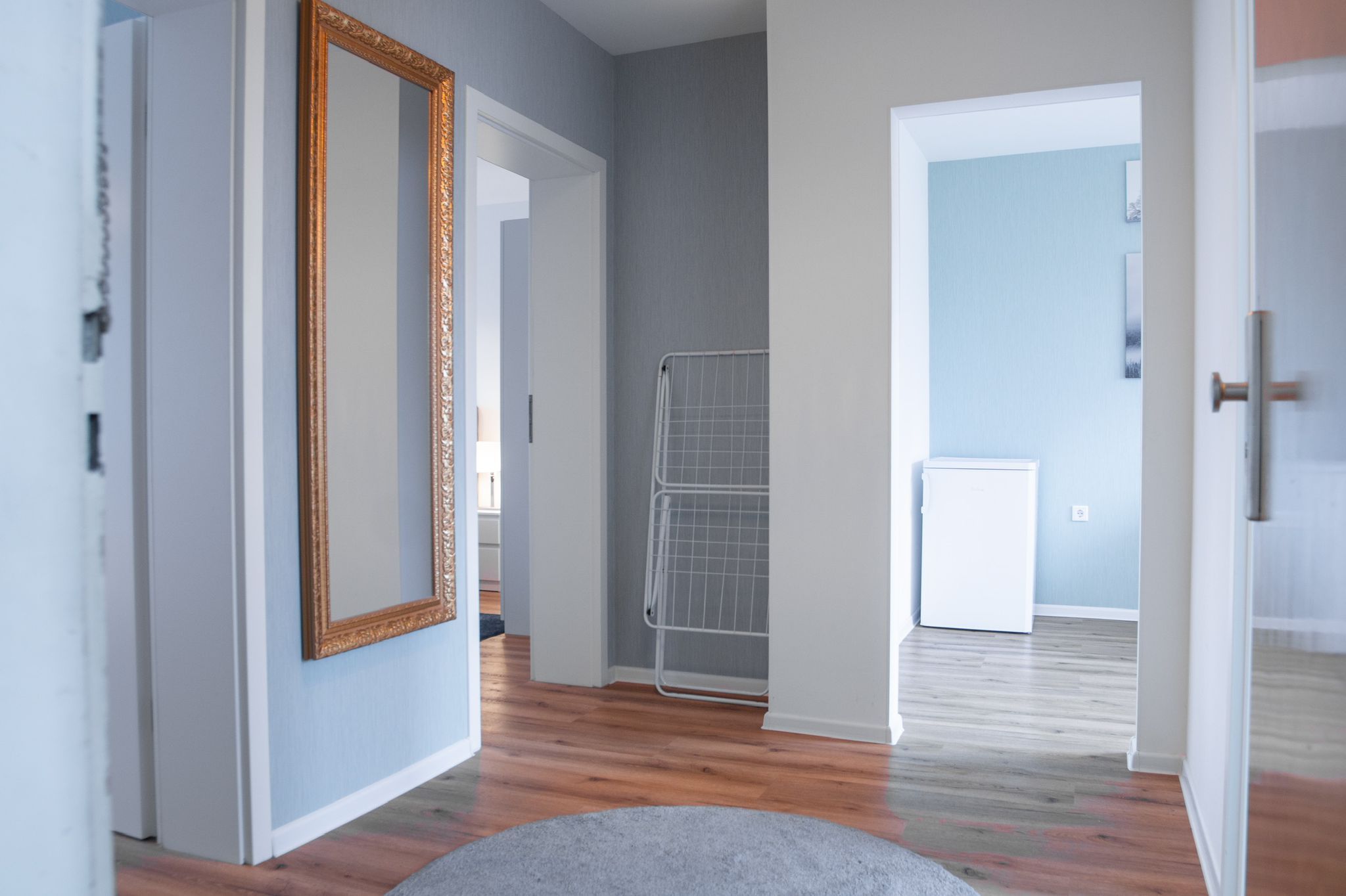 Cozy Apartment With 4 Single Beds, Kitchen-Living Room And Large Balcony In Bielefeld Center - 3