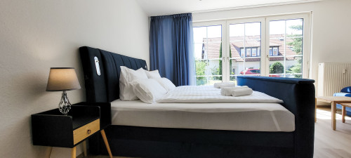Terrace - Parking lot - TV in box-spring bed - Kitchen - Gallery - 20