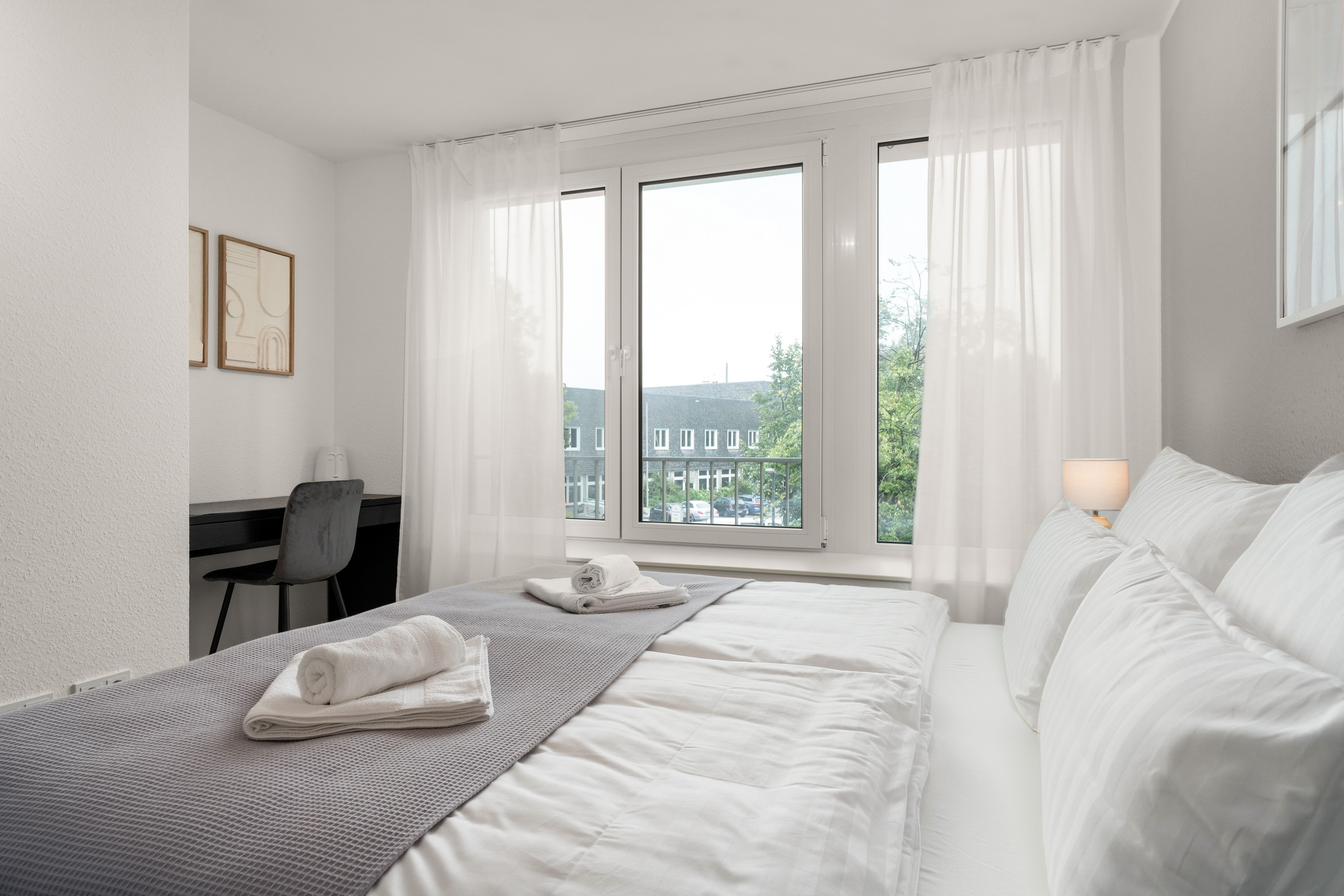  Modern Home Located In Gütersloh  -  Modern home located in Gütersloh  - Gallery -  15