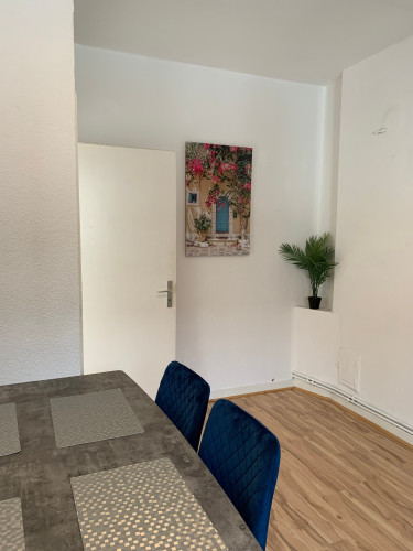 WIFI, Parkingspace, 7 x bed - Gallery - 5