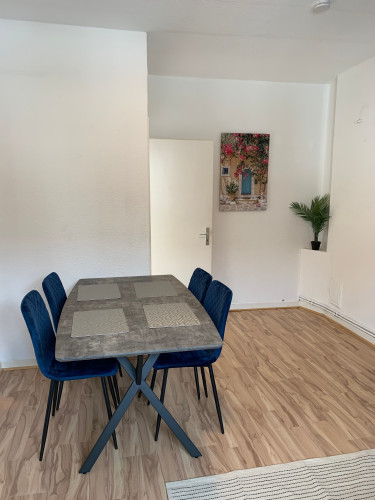 WIFI, Parkingspace, 7 x bed - Gallery - 10