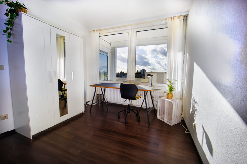 HejU Design | Parking | Balcony | Kingsize - Gallery - 8