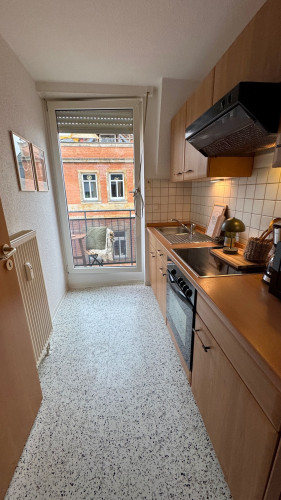 Cozy Apartment direct in the City - with balcony - Gallery - 36