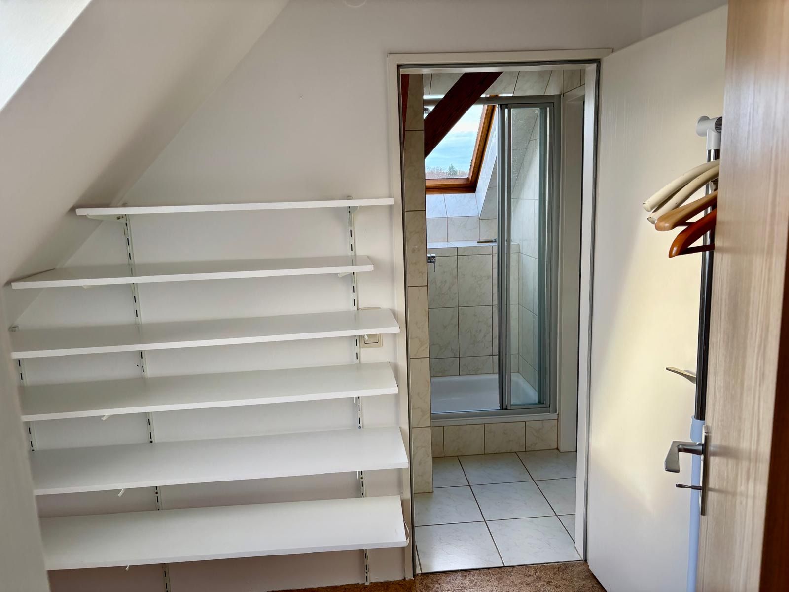 Neat & Awesome Apartment In Potsdam - 8