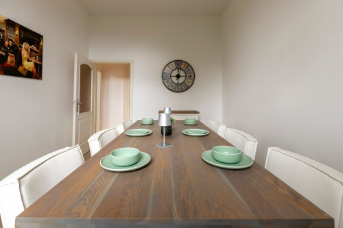 Most Central - spacious apartment in the sidewing - Gallery - 14