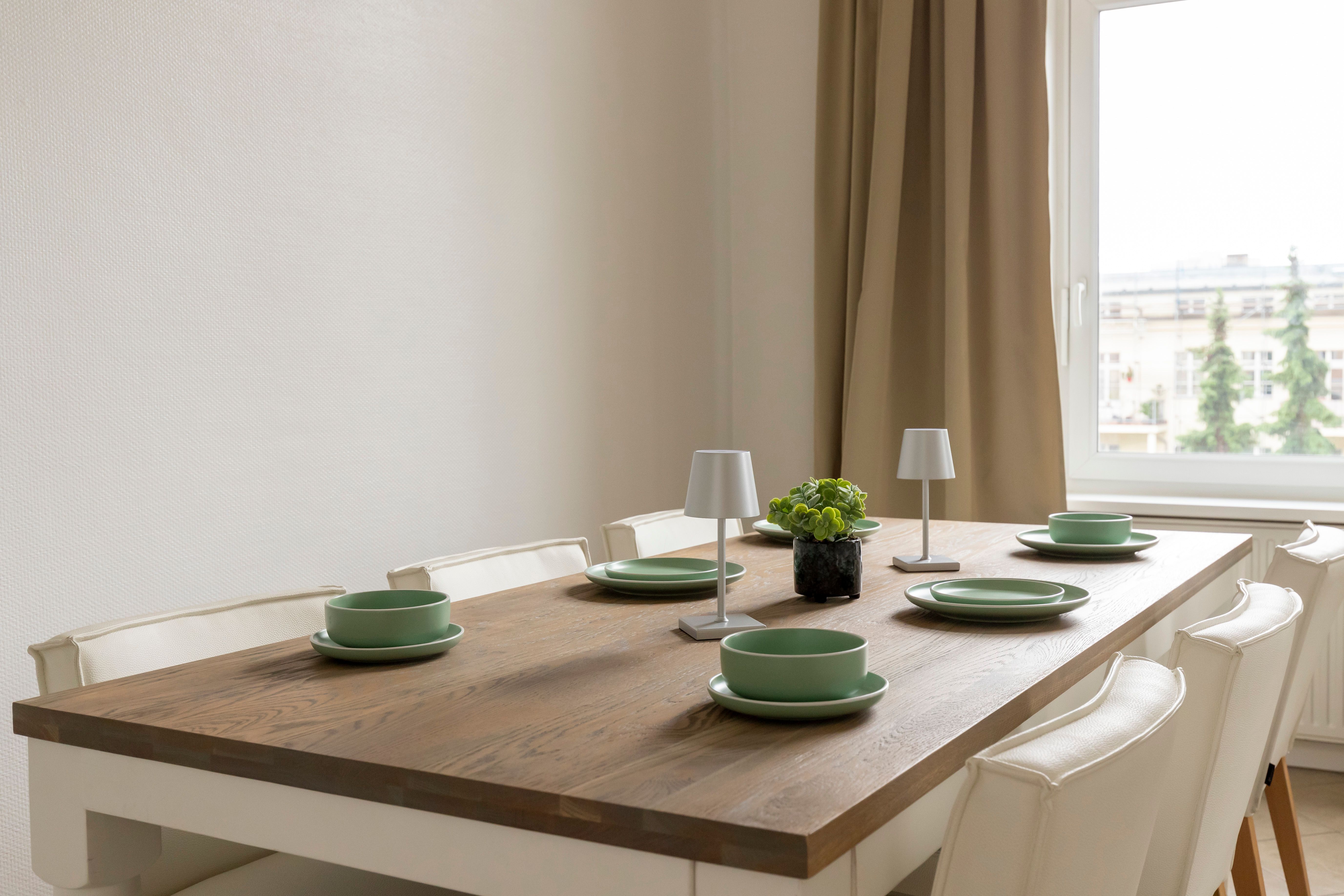 Most Central - Spacious Apartment In The Sidewing - 9