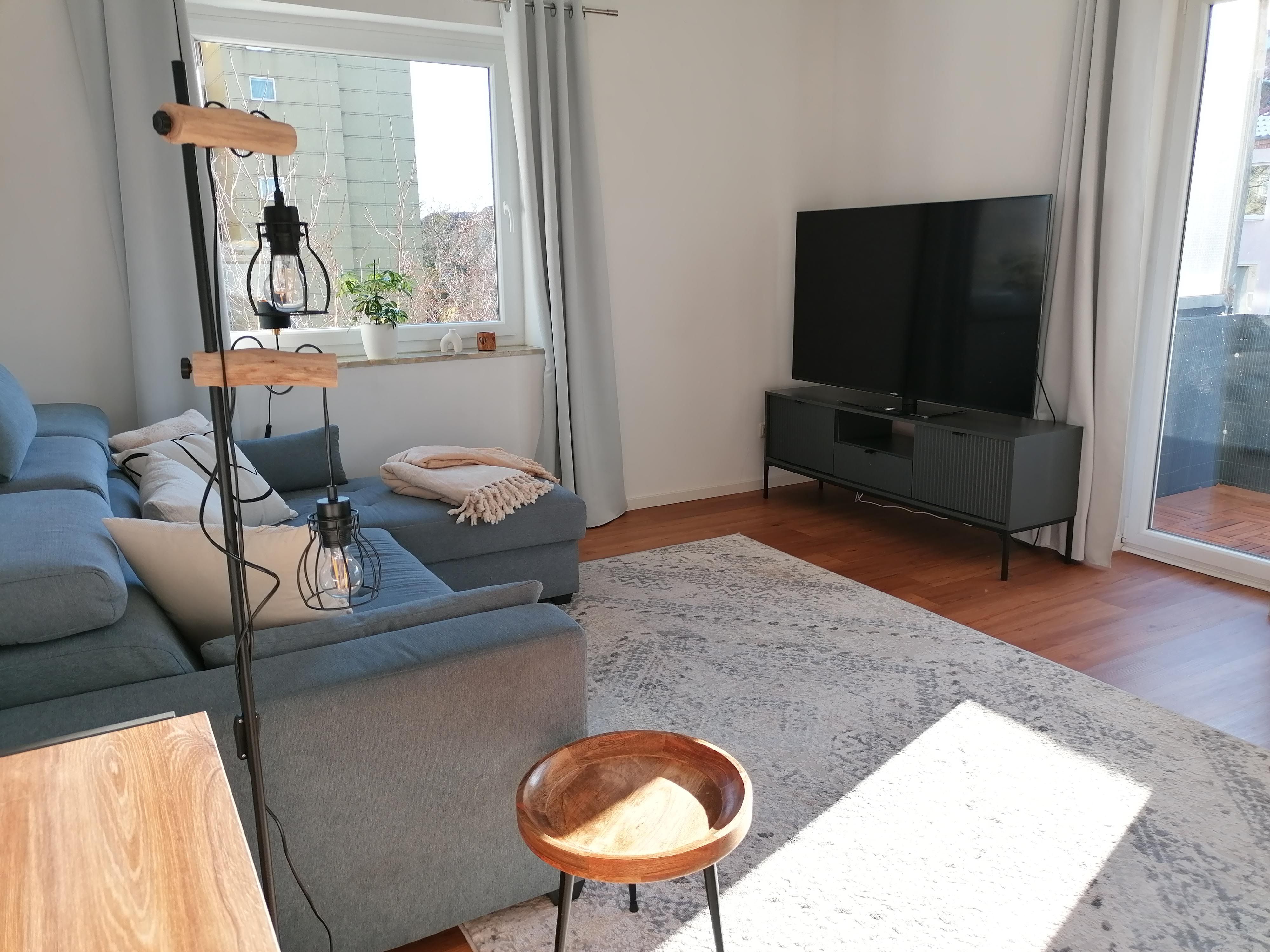 M-OASE Blue Design | Kitchen | Netflix I Balcony I Car Parking Space - M-OASE Blue Design | Kitchen | Netflix I balcony I car parking space - Gallery - 16
