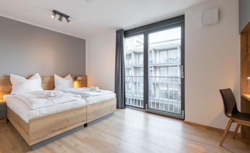 3-room apt. - new building, modern, close to the centre, Danube view, VAT included & car parking