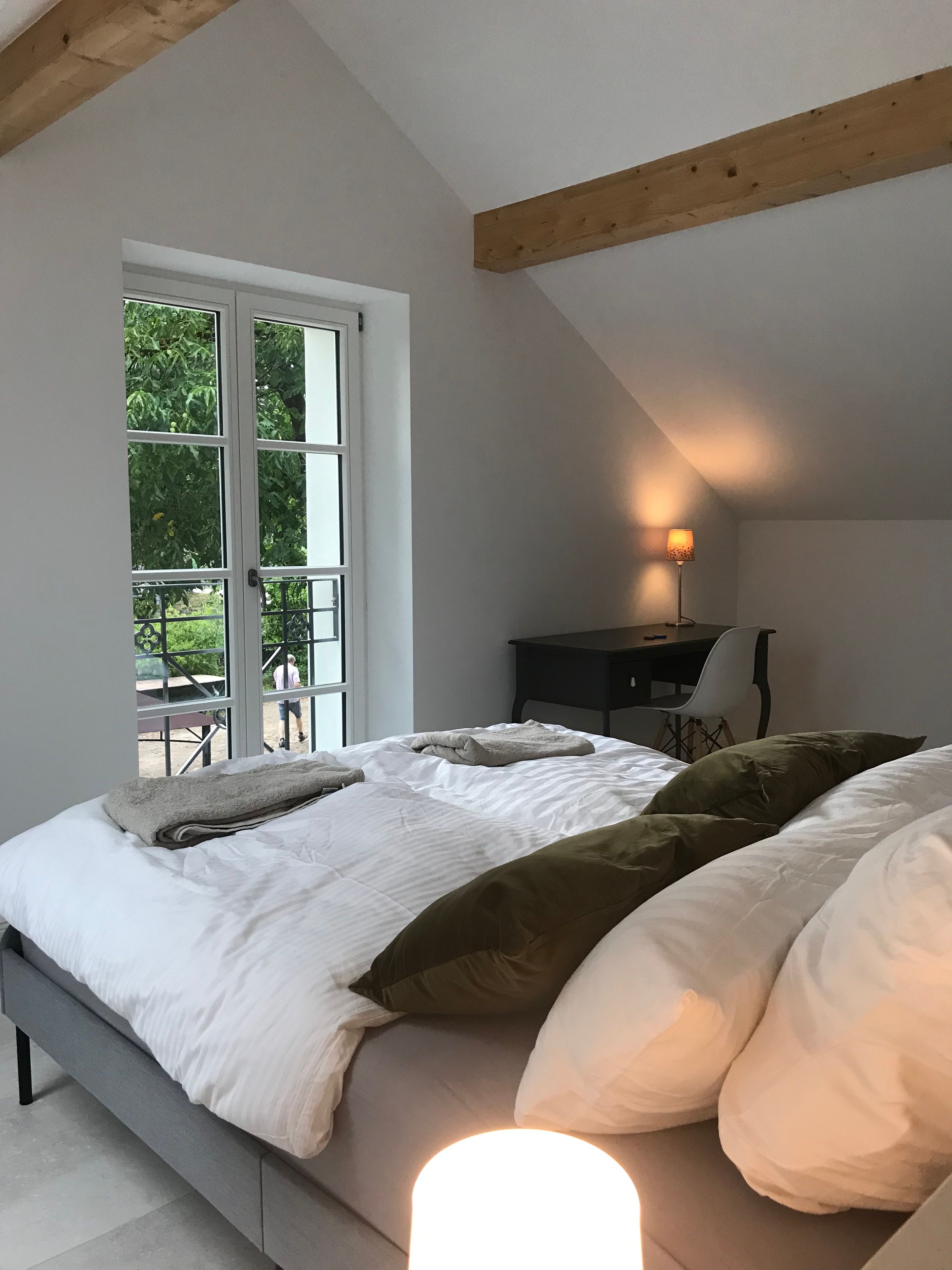 Country House Dream - Lovingly Renovated Coachman's House In Large Garden With Old Walnut Trees - 10