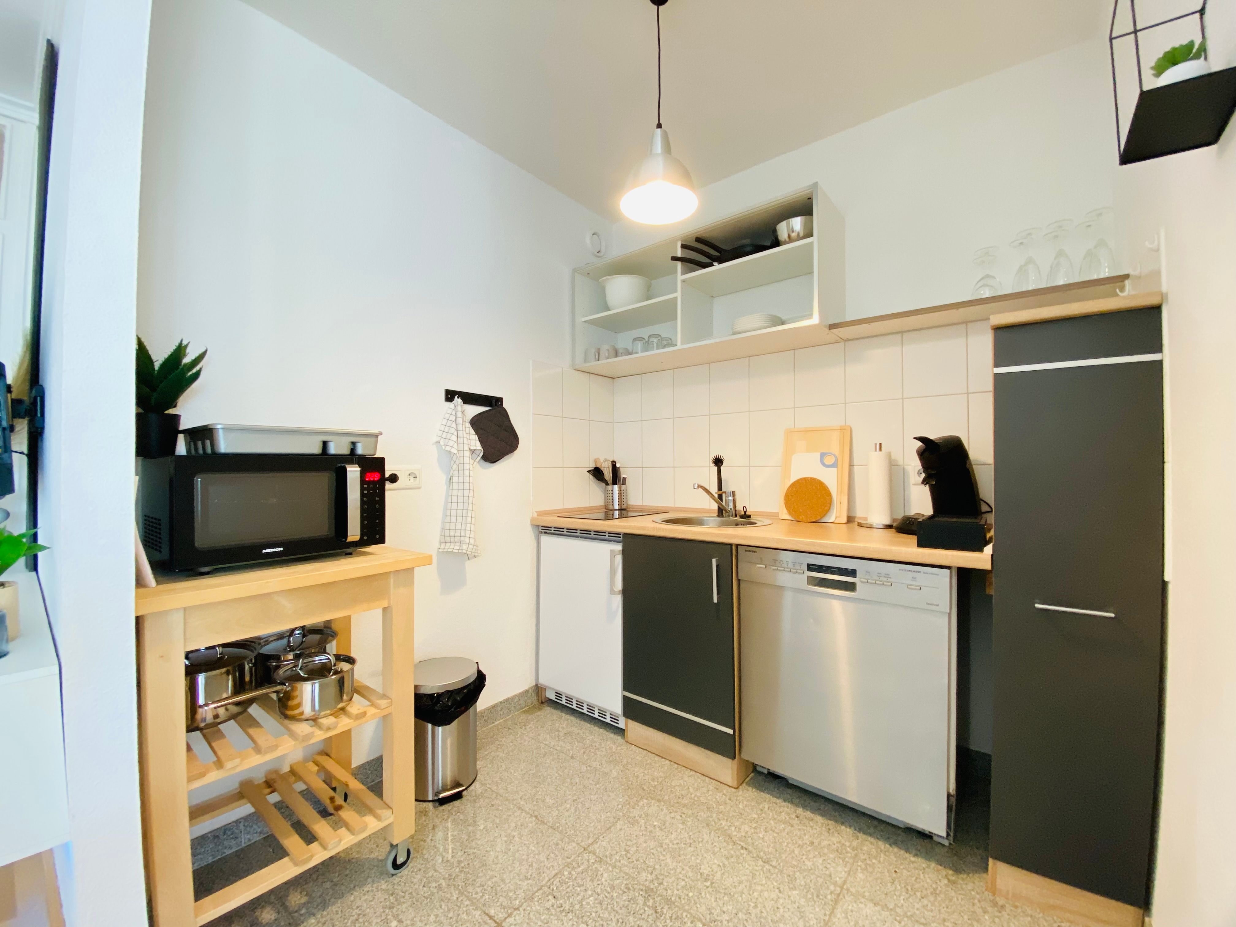  KYANIT APARTMENT: FREE PARKING + POOL + NETFLIX  -  KYANIT APARTMENT: FREE PARKING + POOL + NETFLIX  - Gallery -  5