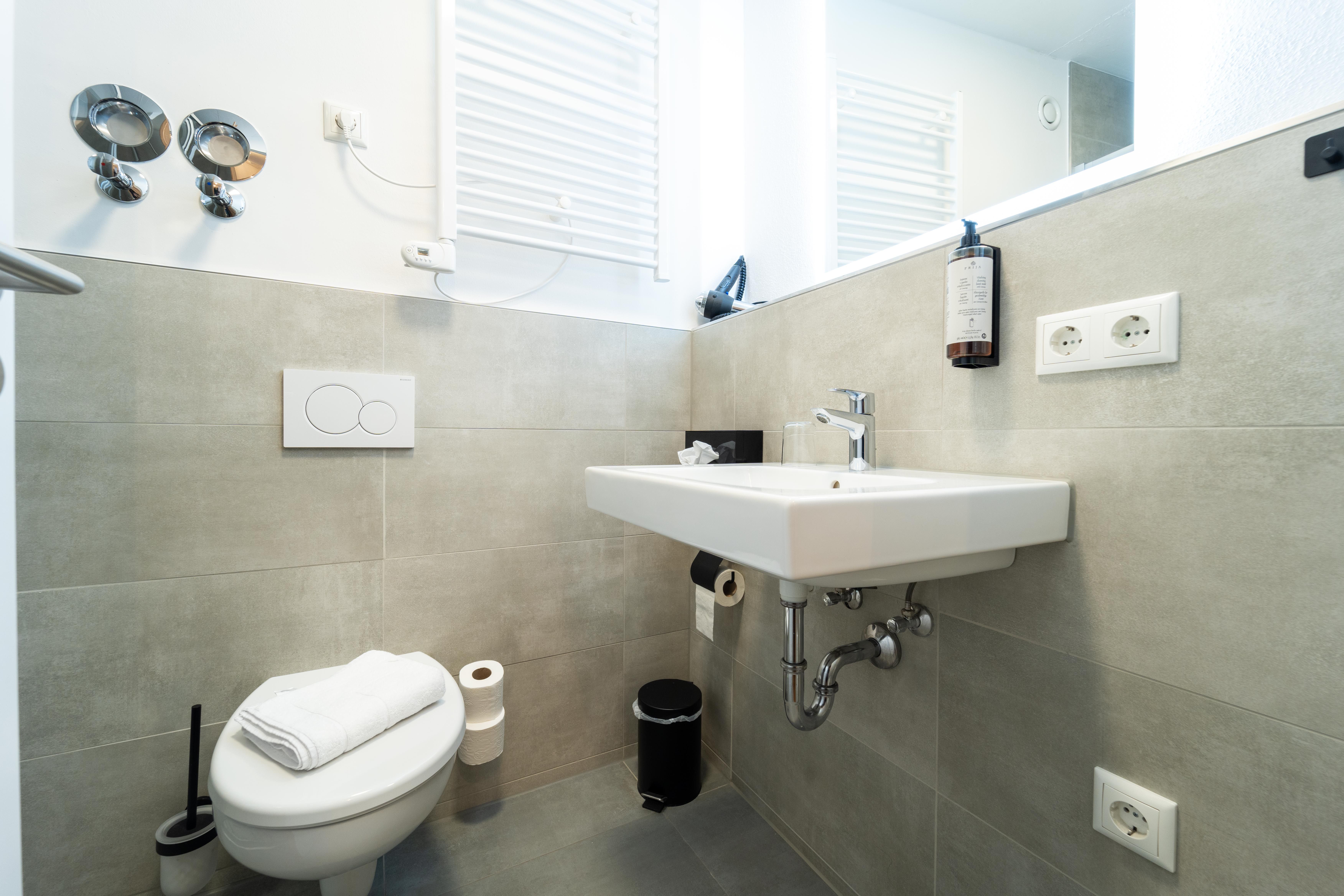 Dreamcation Altstadthotel - Double Room Large (Mikro Apartment) - 4