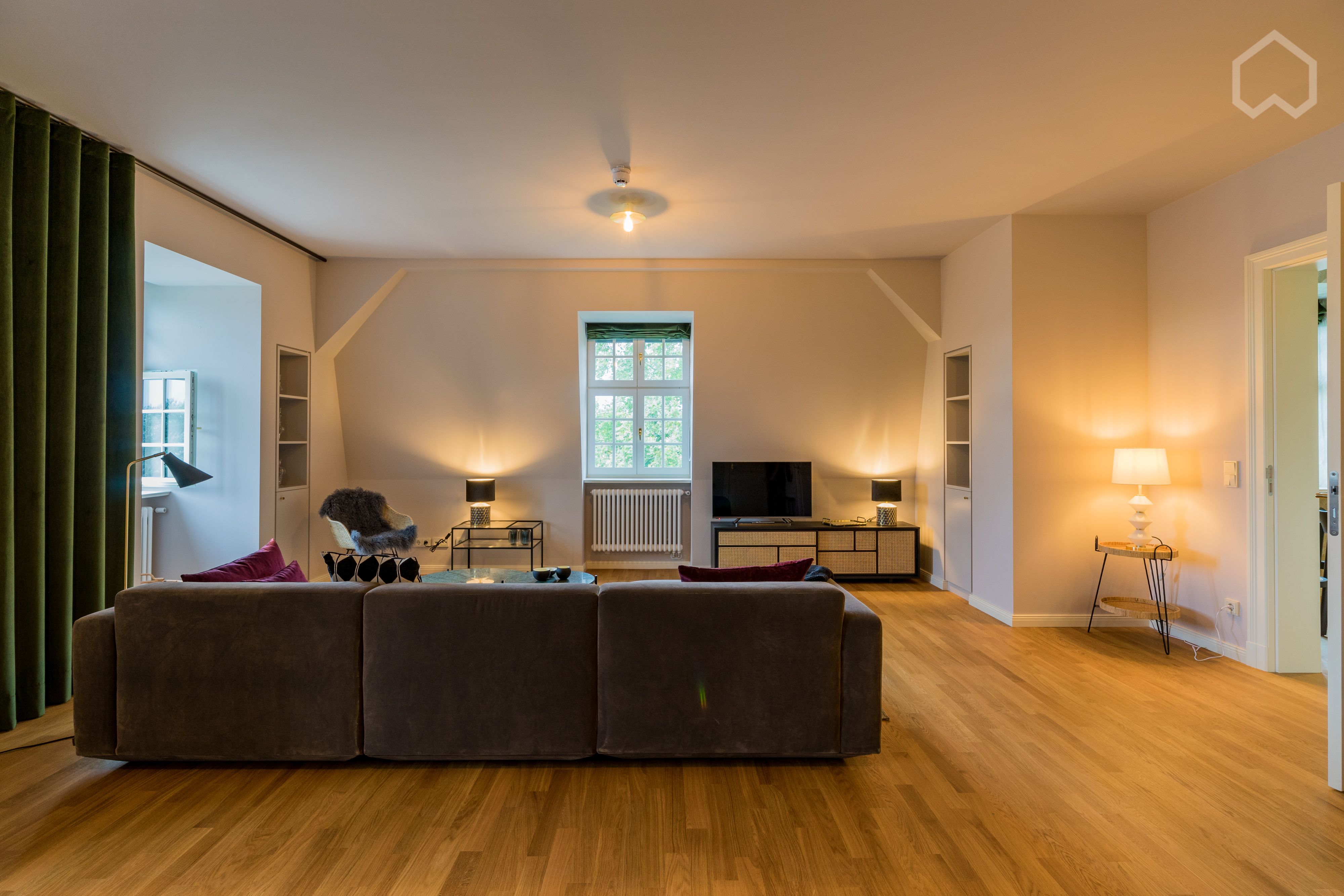Spacious 1 Room Apartment With Upscale Furnishings At The Heiligen See In Potsdam - 34