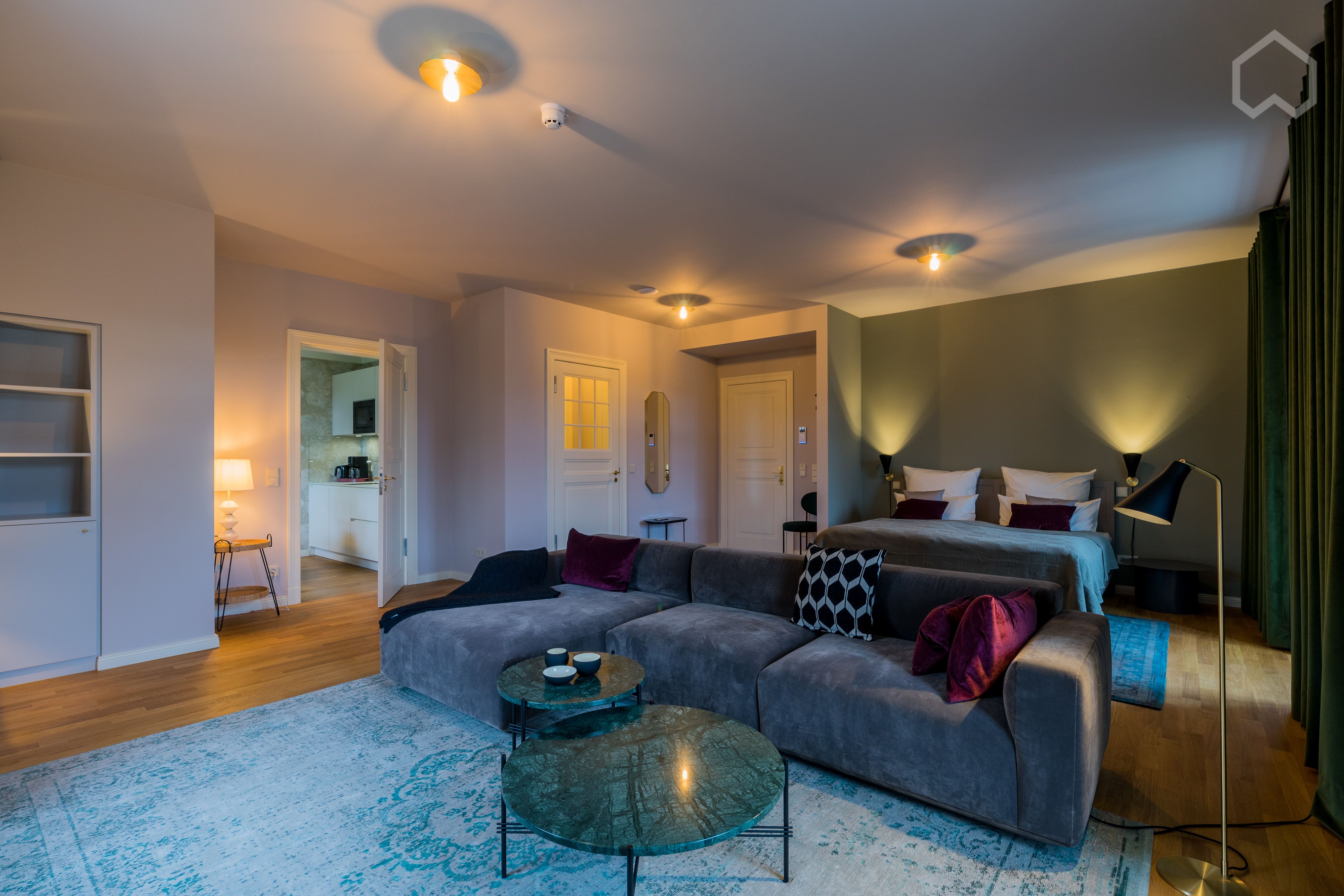 Spacious 1 Room Apartment With Upscale Furnishings At The Heiligen See In Potsdam - 42