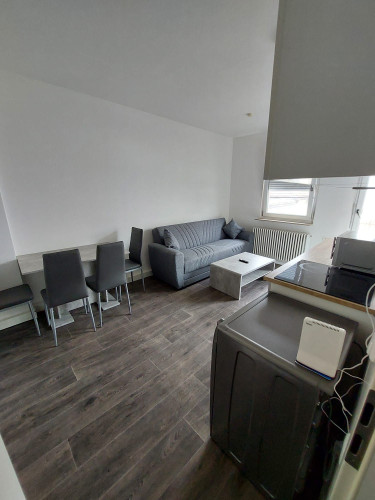 Liebevoll eingerichtetes Wohnung in Heilbronn - Gallery - 9