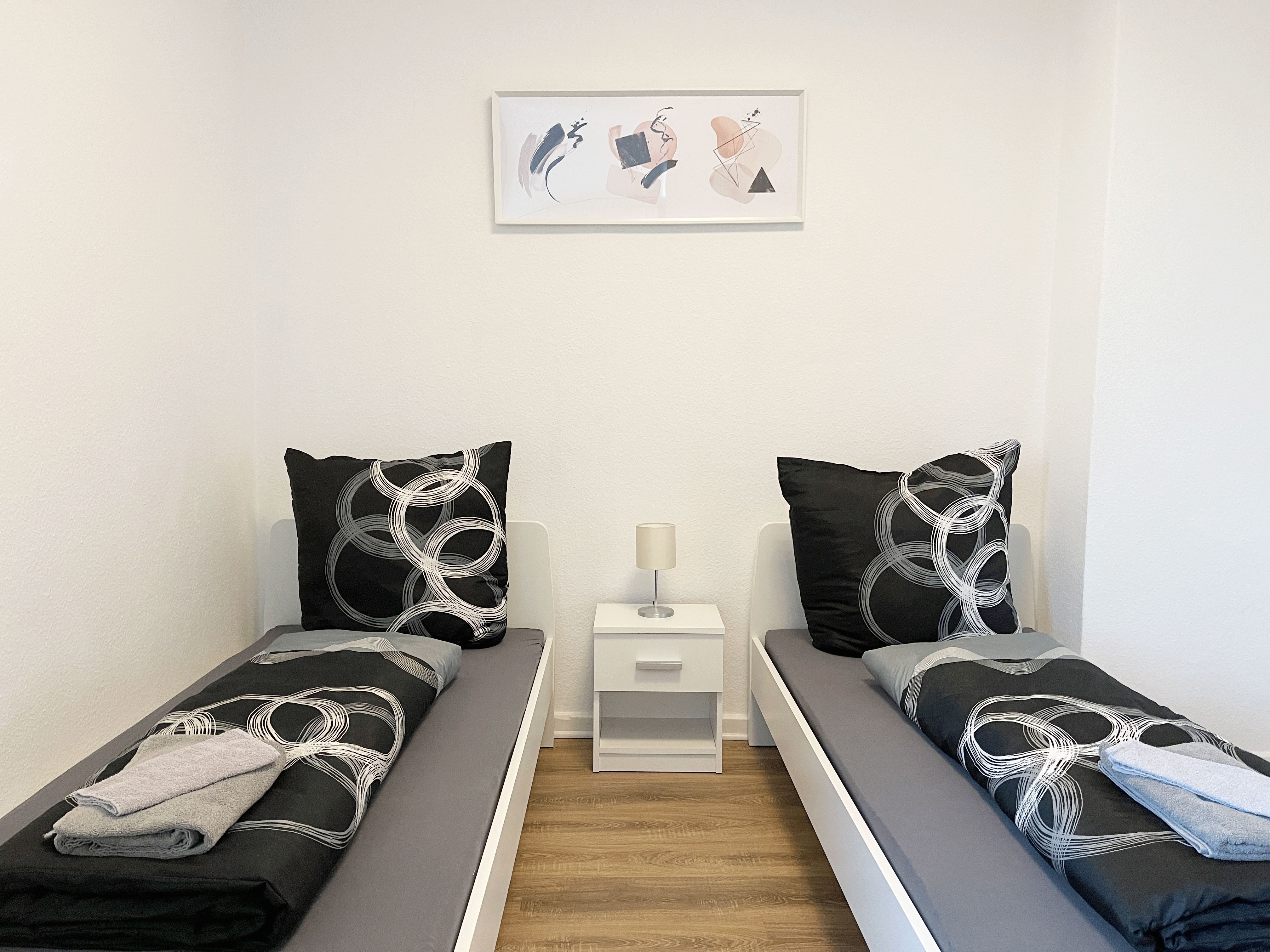  Awesome, Modern 6-Bed Apartment For Fitters In Osnabrück  -  Awesome, modern 6-Bed Apartment for fitters in Osnabrück  - Gallery -  22
