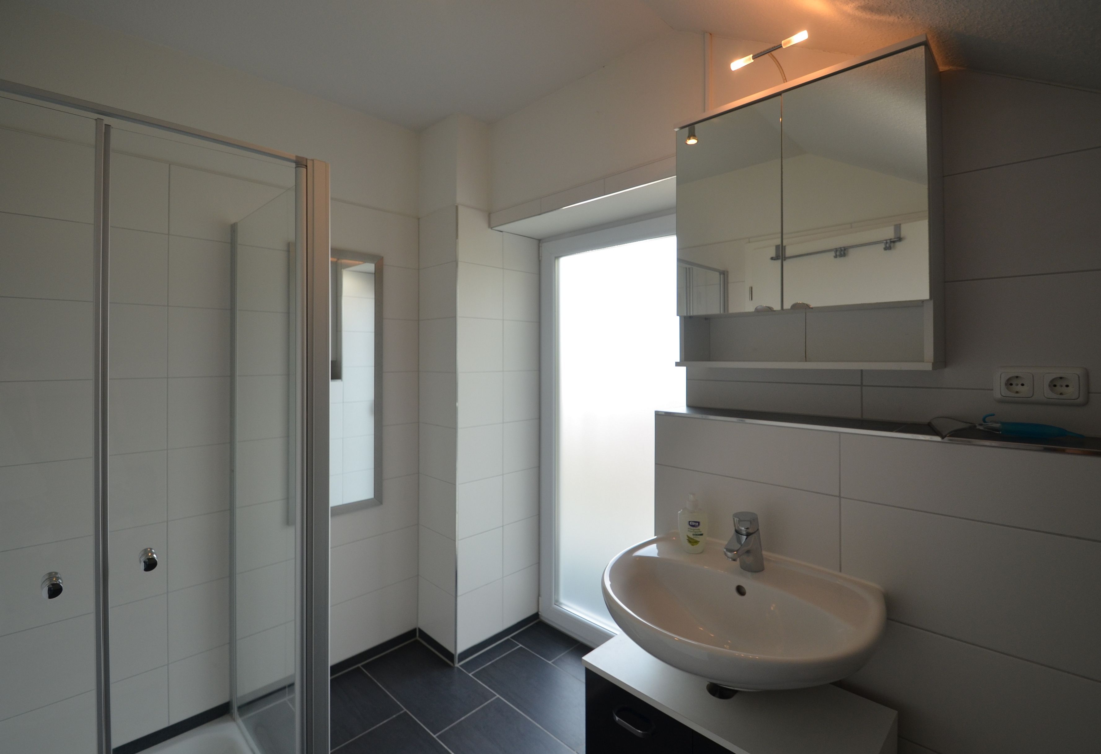  Fully Eqipped And Furnished Apartment, No Deposit, Near Frankfurt Airport  -  Fully eqipped and furnished apartment, no deposit, near Frankfurt airport  - Gallery -  4