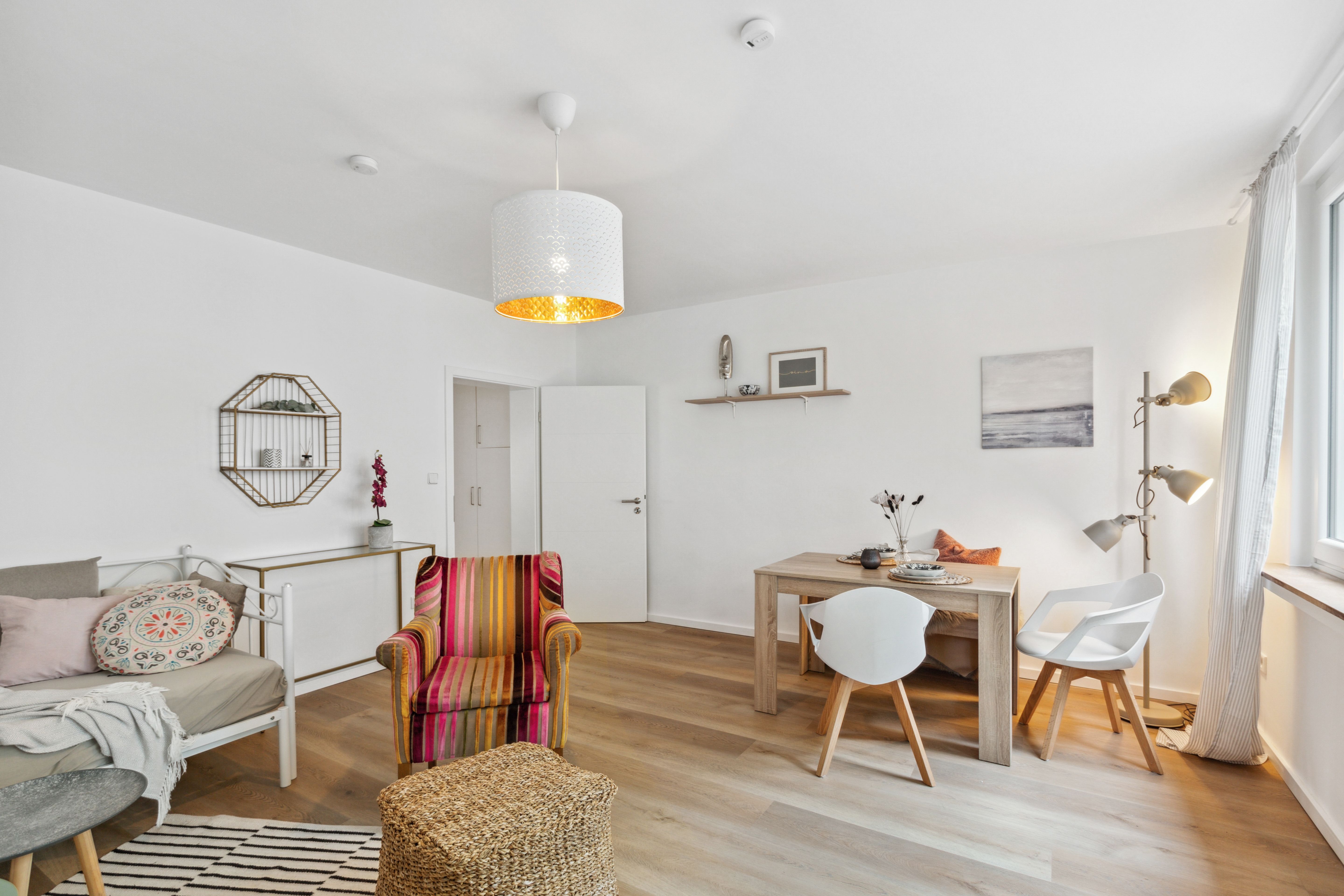 LEVEL22 | Charming, Balcony, Central Location Near Train Station - LEVEL22 | Charming, Balcony, Central Location Near Train Station - Gallery - 7
