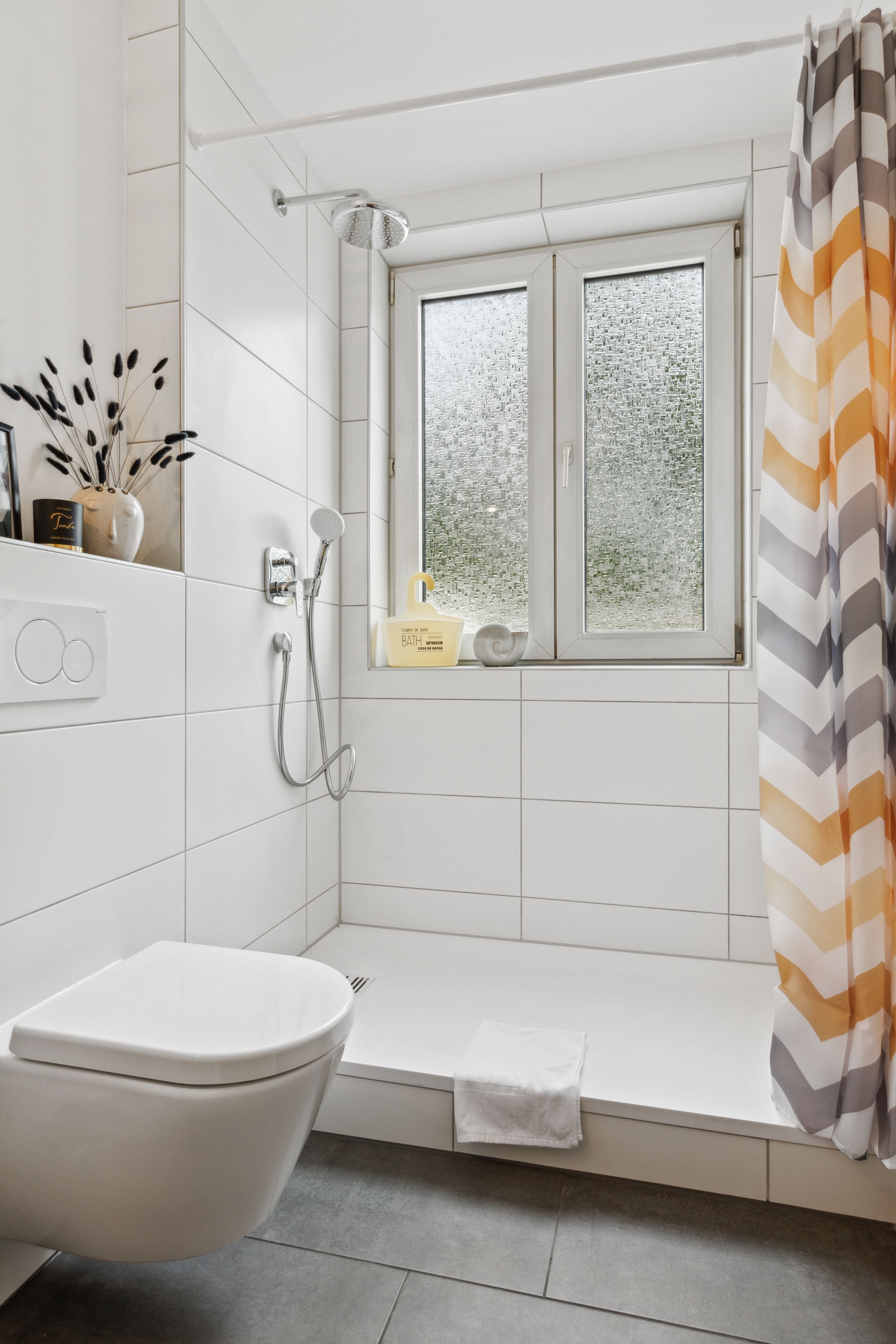 LEVEL22 | Charming, Balcony, Central Location Near Train Station - LEVEL22 | Charming, Balcony, Central Location Near Train Station - Gallery - 23