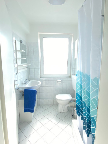 BLAUE INSEL near Duisburg HBF and the University.  - Gallery -  5