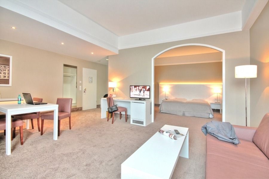 New Suite Near Airport DUS - 10