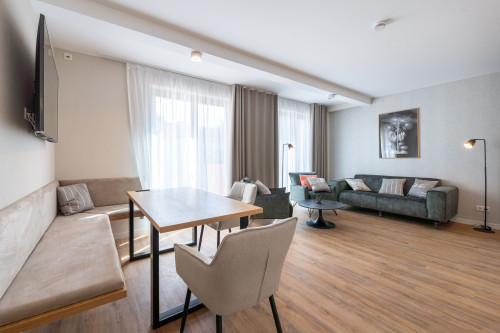 Bright and beautiful flat in Potsdam next to park and down town