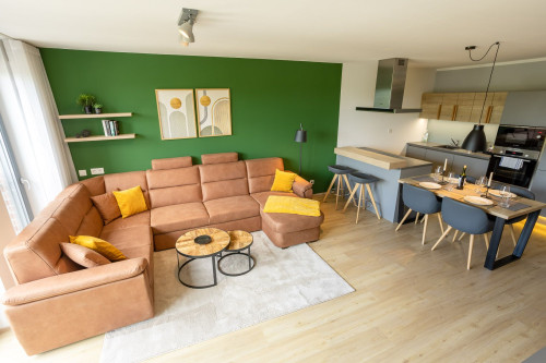 Premium 1-Bedroom Apartment, New Build, Central Location, River View, Air Conditioning, Rooftop Terrace - Gallery - 5