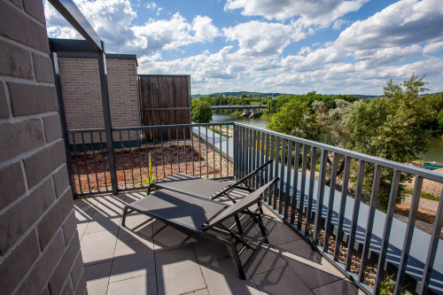 Premium 1-Bedroom Apartment, New Build, Central Location, River View, Air Conditioning, Rooftop Terrace - Gallery - 8