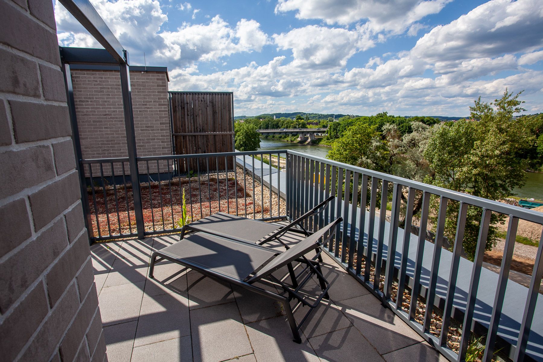 Premium 1-Bedroom Apartment, New Build, Central Location, River View, Air Conditioning, Rooftop Terr - 8