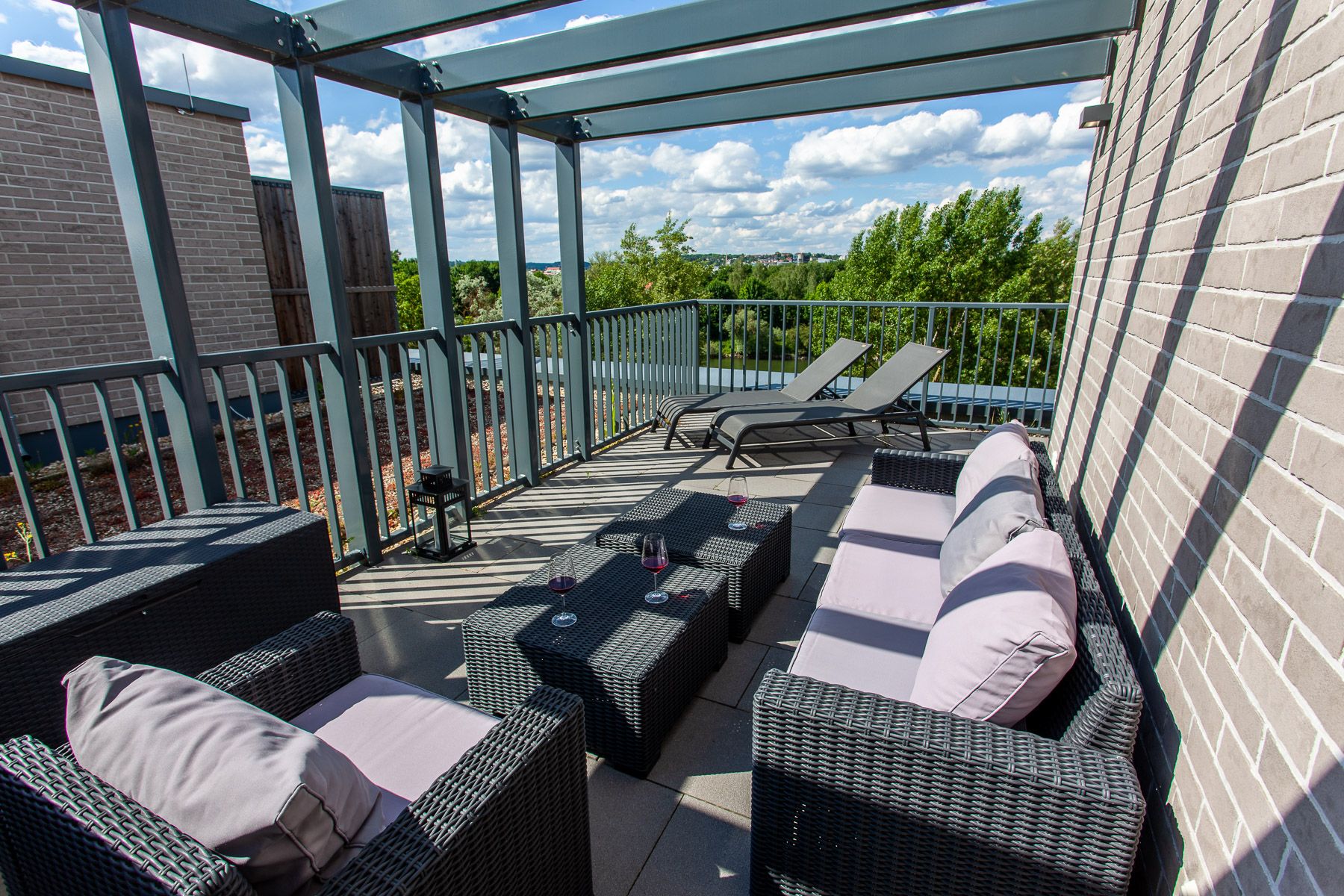 Premium 1-Bedroom Apartment, New Build, Central Location, River View, Air Conditioning, Rooftop Terr - 9