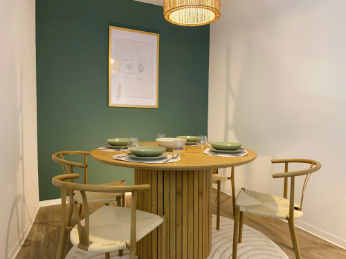 Unique Gem in Essen's Heart: High-Quality Studio Apartment in Former Air-Raid Bunker! - Gallery - 18