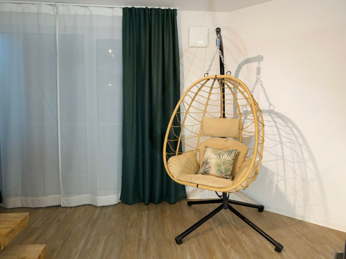 Unique Gem in Essen's Heart: High-Quality Studio Apartment in Former Air-Raid Bunker! - Gallery - 3