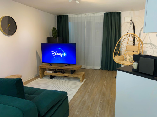 Unique Gem in Essen's Heart: High-Quality Studio Apartment in Former Air-Raid Bunker! - Gallery - 11