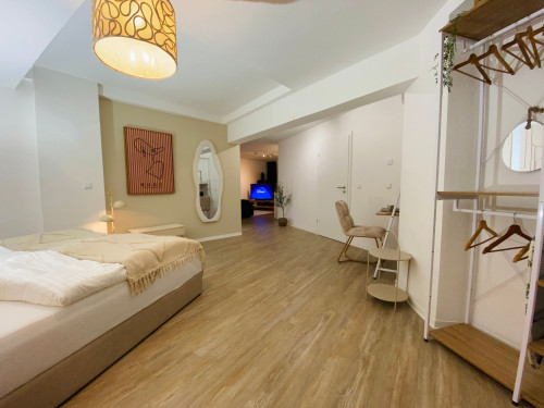 Unique Gem in Essen's Heart: High-Quality Studio Apartment in Former Air-Raid Bunker! - Gallery - 38