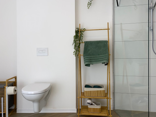 Unique Gem in Essen's Heart: High-Quality Studio Apartment in Former Air-Raid Bunker! - Gallery - 50