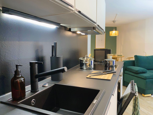 Unique Gem in Essen's Heart: High-Quality Studio Apartment in Former Air-Raid Bunker! - Gallery - 26
